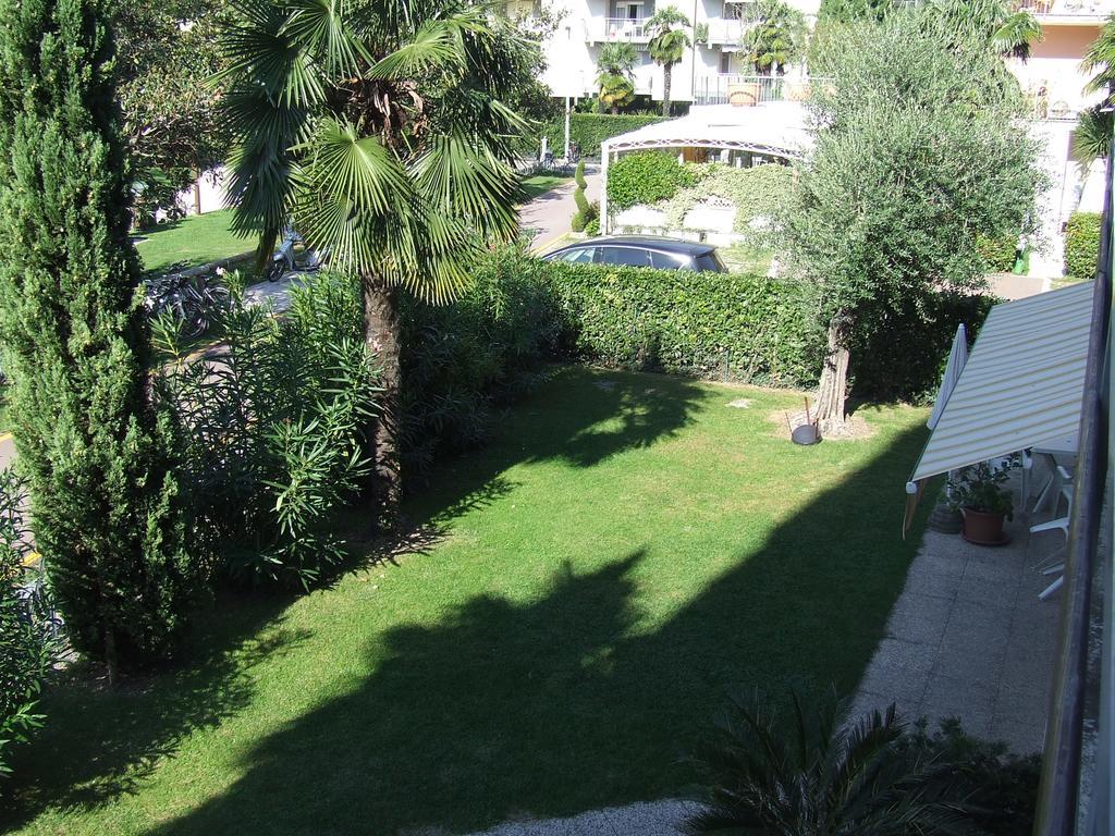 Appartement Lago Blu Riva del Garda Bagian luar foto